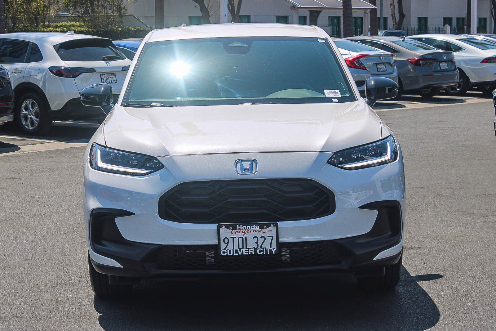 Used 2025 Honda HR-V Sport image 2