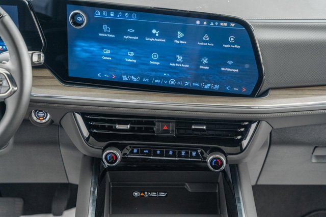 New 2026 Chevrolet Suburban High Country image 27