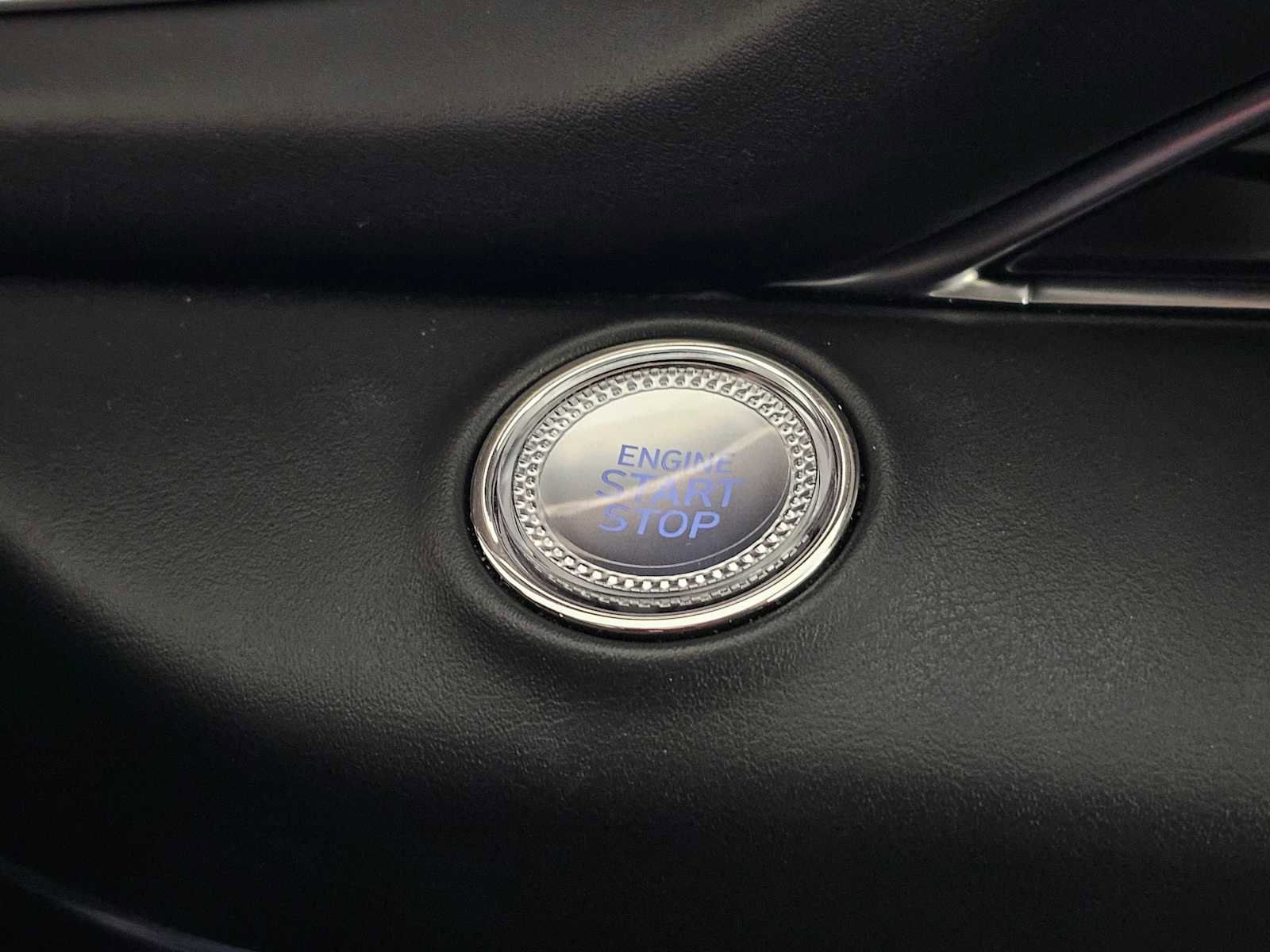 Used 2023 Genesis GV80 3.5T w/ Cargo Package image 29