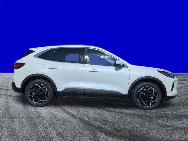 New 2026 Ford Escape Platinum w/ Premium Technology Package image 3