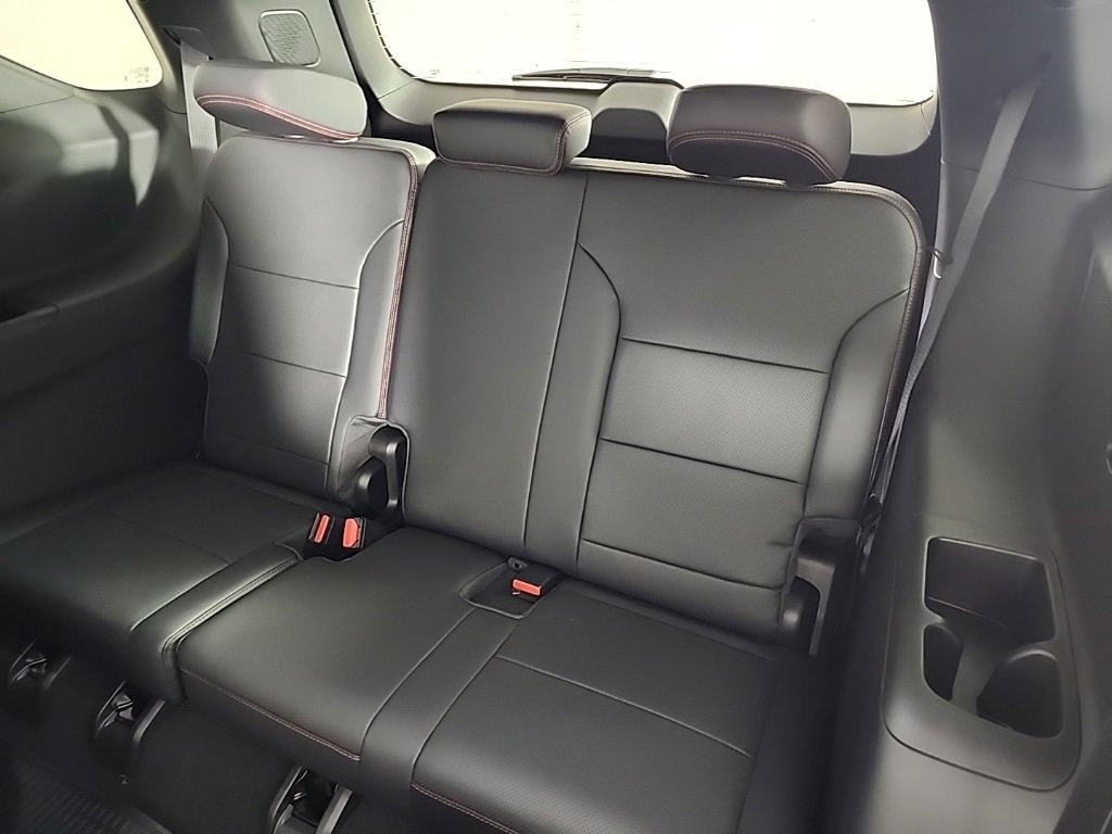 New 2026 Chevrolet Traverse RS image 27