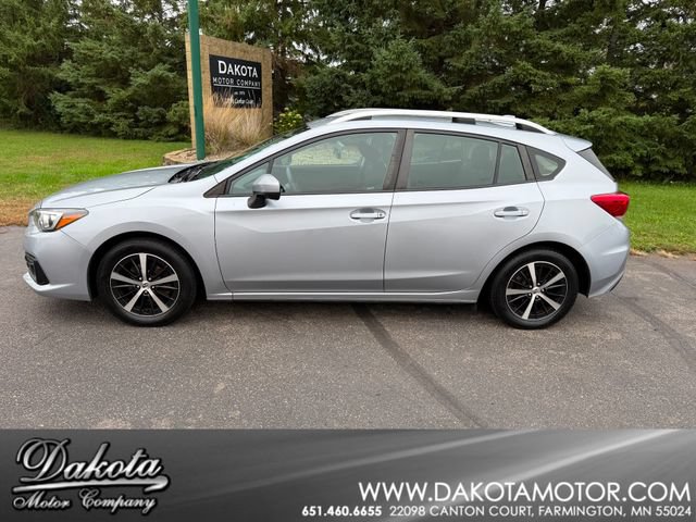 Used 2023 Subaru Impreza 2.0i Premium AWD/4WD image 1
