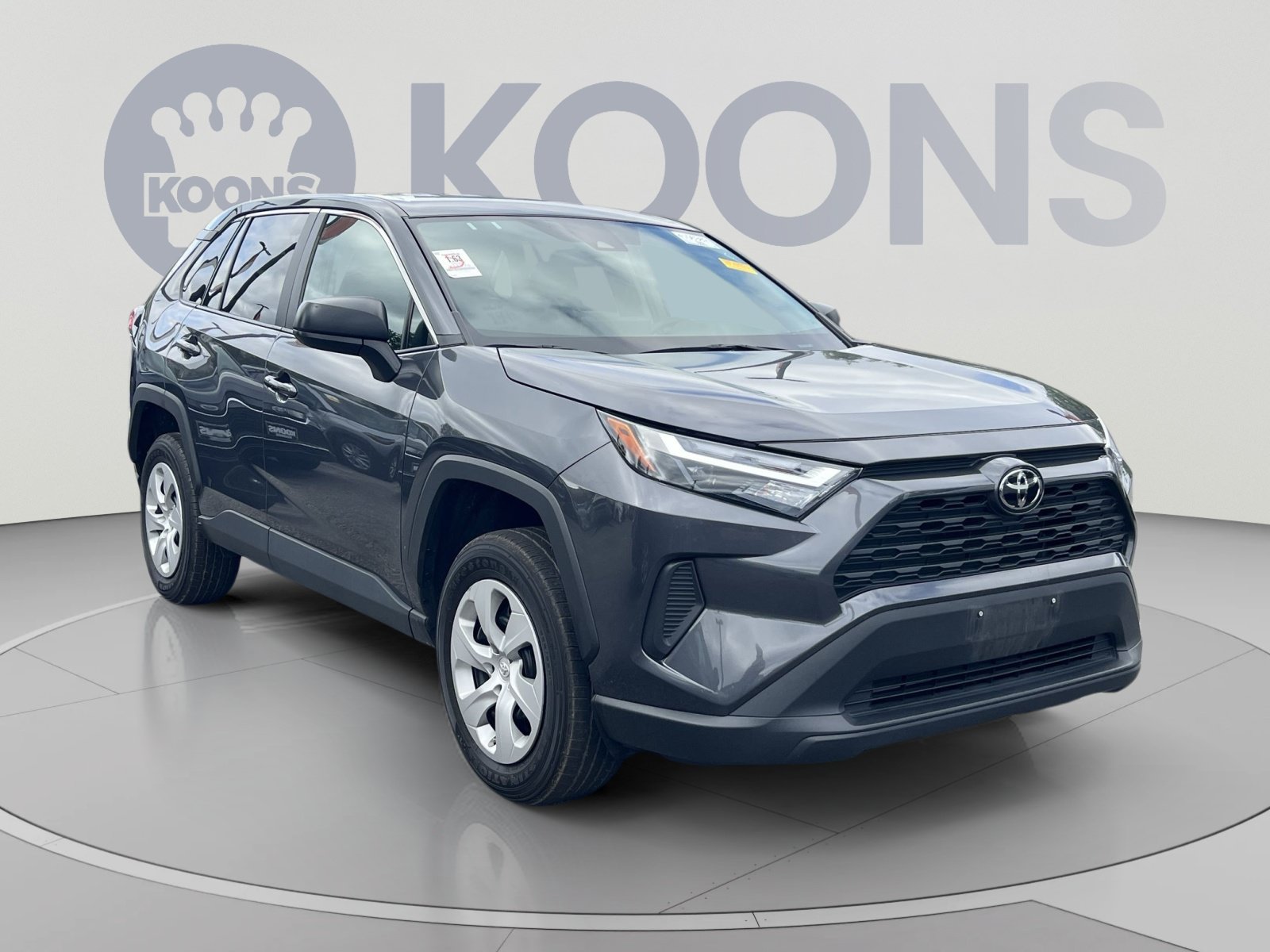 Used 2025 Toyota RAV4 LE AWD/4WD image 10
