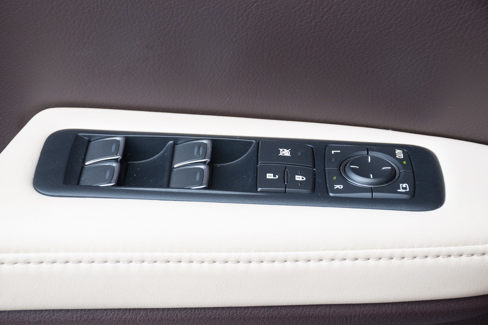 Used 2017 Lexus RX 350 FWD w/ Premium Package image 20