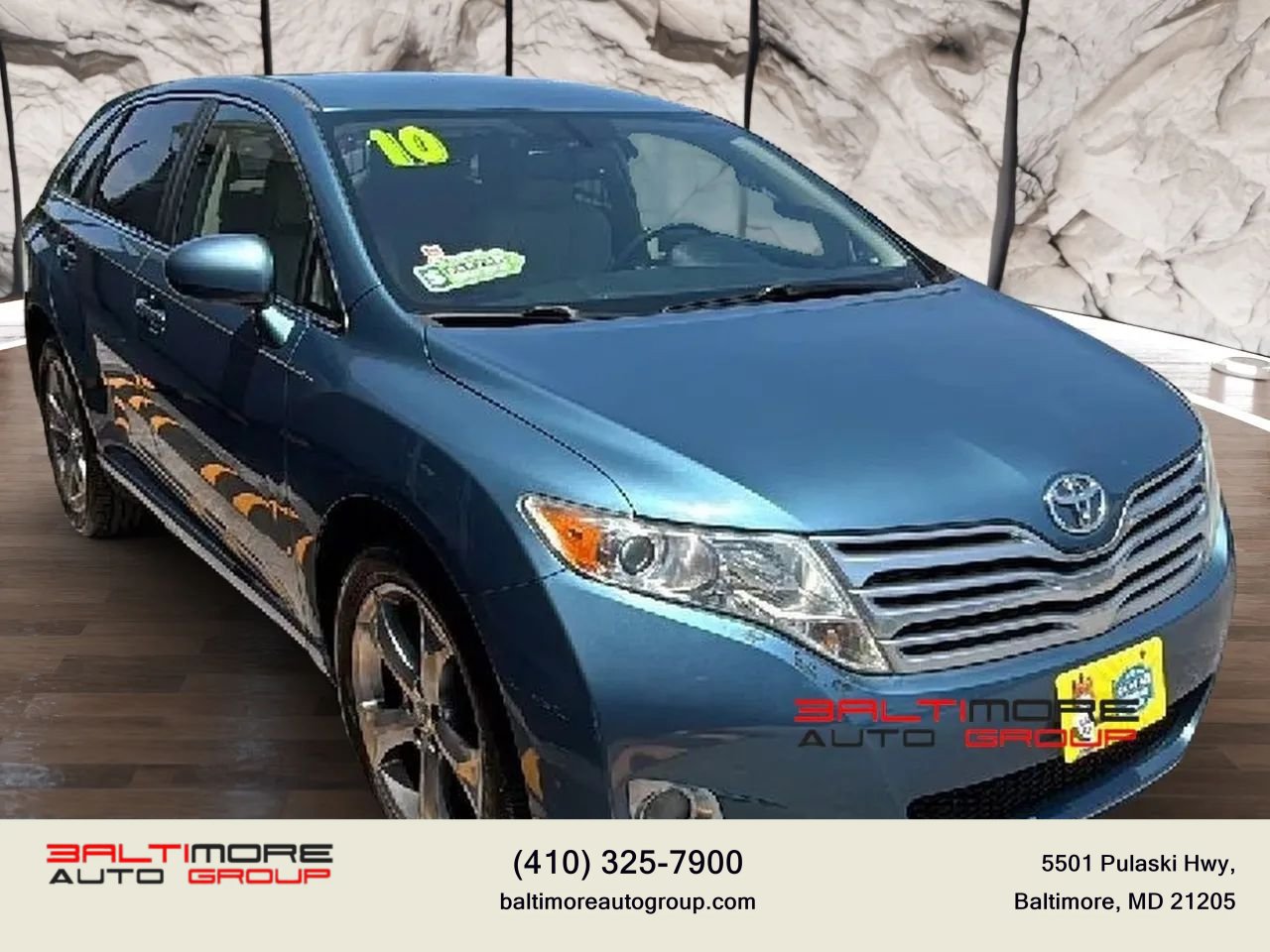 Used 2010 Toyota Venza w/ Comfort Pkg FWD image 3