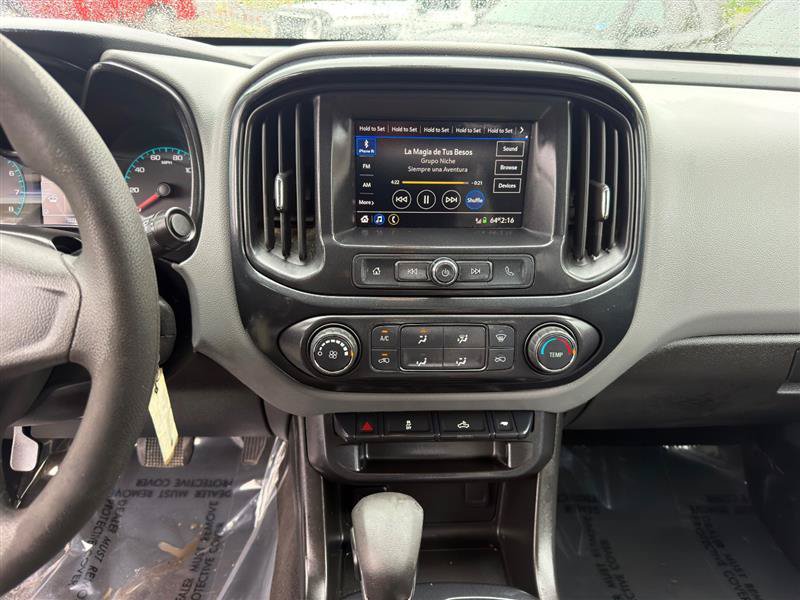 Used 2022 Chevrolet Colorado W/T AWD/4WD image 12