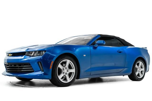Used 2017 Chevrolet Camaro LT RWD image 8