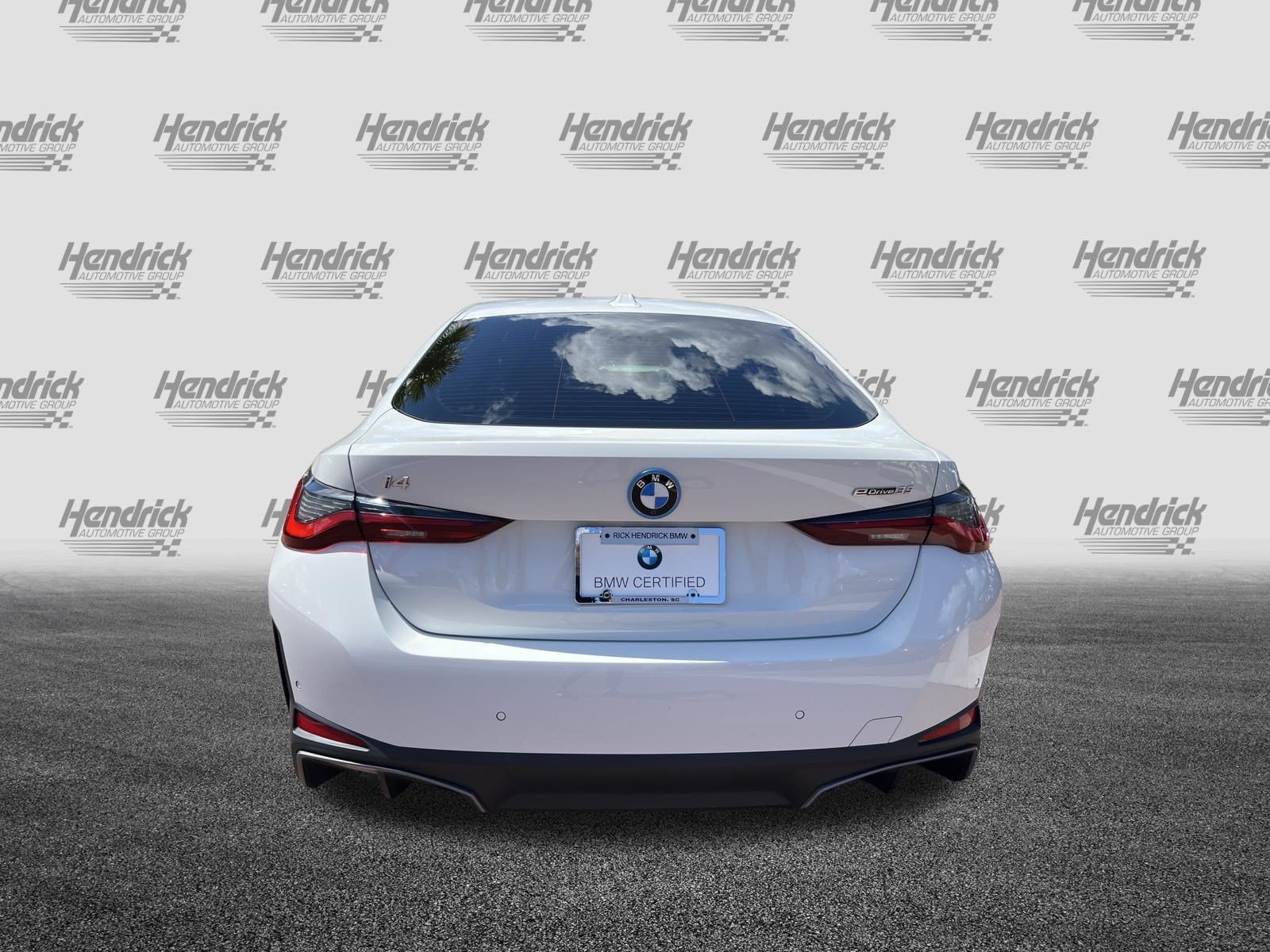 Certified 2023 BMW i4 eDrive35 RWD image 9