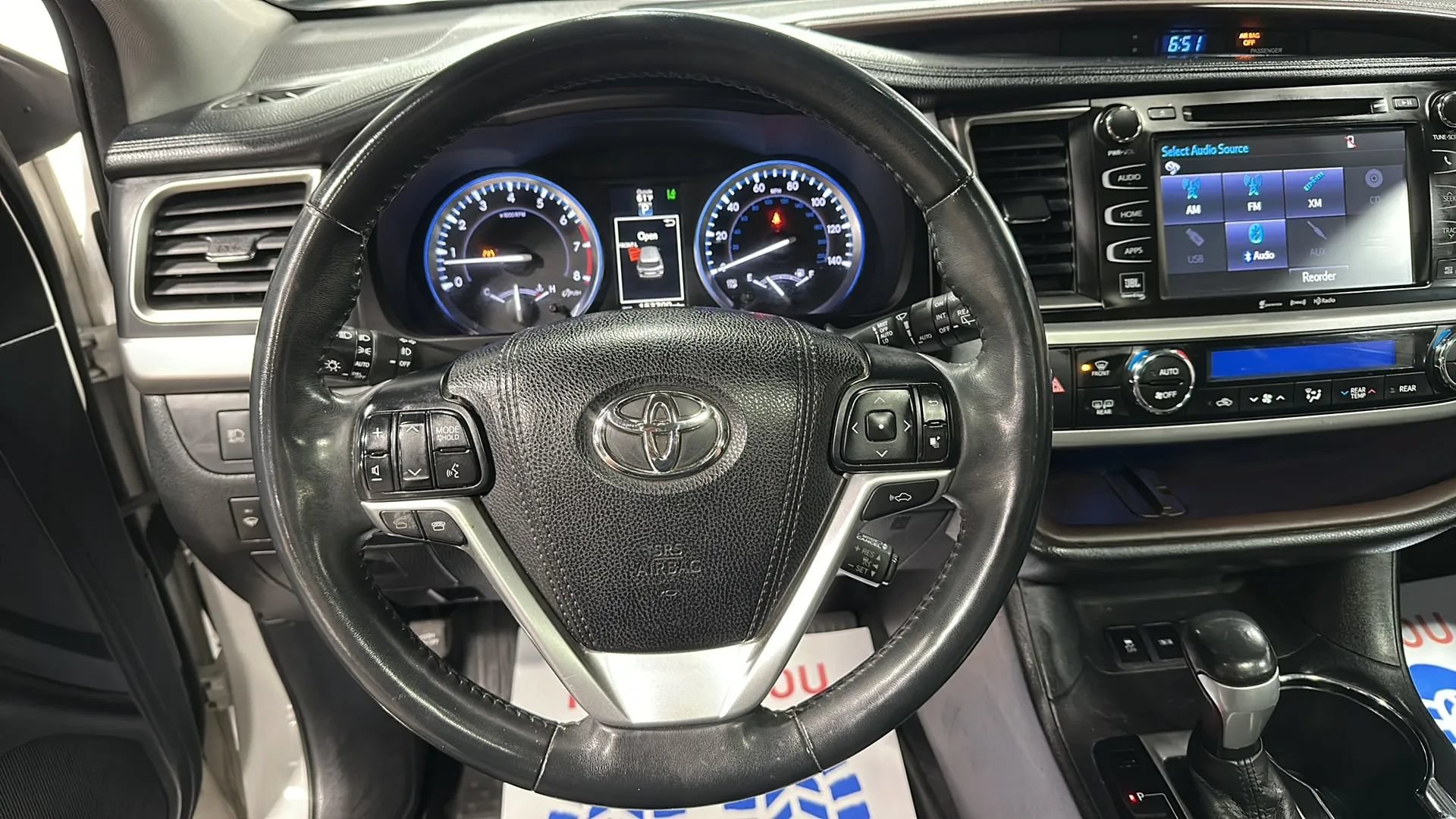 Used 2016 Toyota Highlander Limited Platinum AWD/4WD image 24
