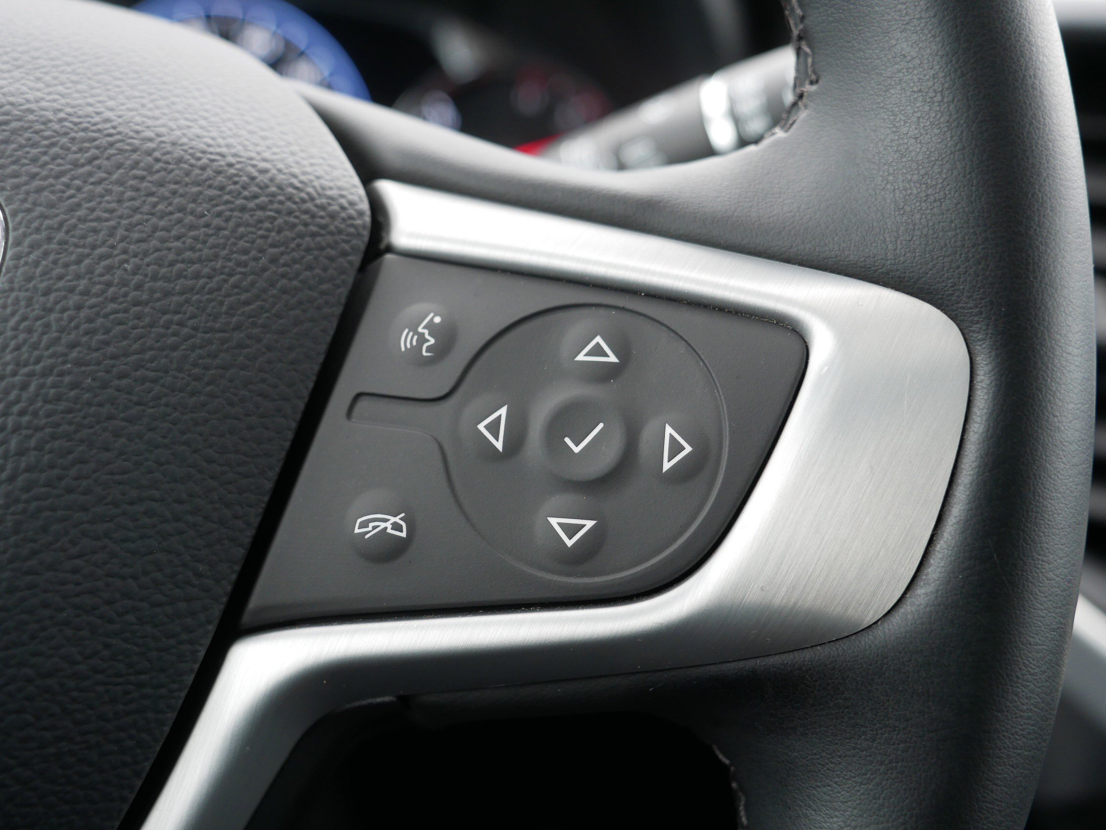 Used 2023 GMC Acadia SLT w/ Technology Package image 29