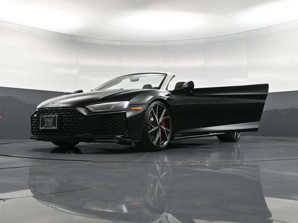 Used 2023 Audi R8 V10 performance w/ Carbon Exterior Package RWD image 37