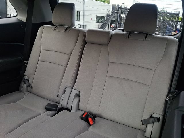 Used 2016 Honda Pilot EX image 11