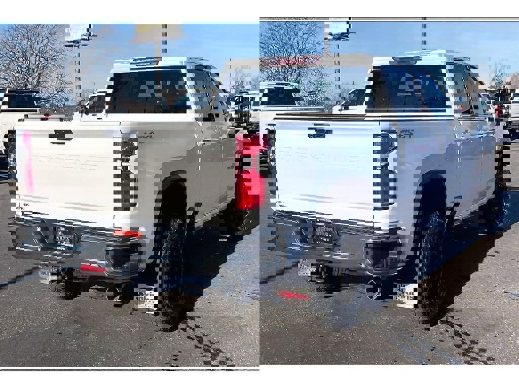 Used 2022 Chevrolet Silverado 3500 LTZ image 15