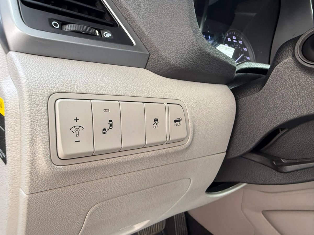 Used 2016 Hyundai Tucson Sport FWD image 38