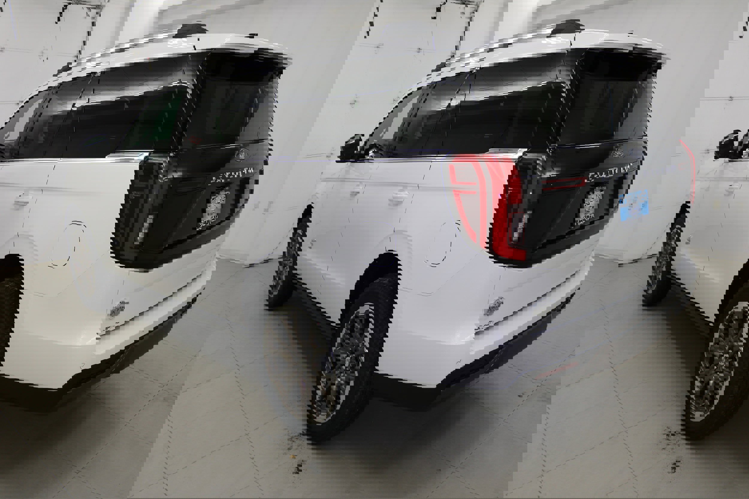 New 2025 Ford Expedition King Ranch image 5