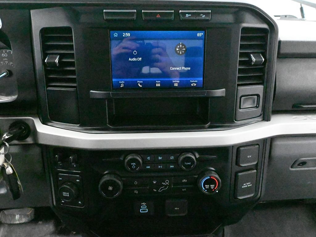 Used 2023 Ford F350 XLT w/ FX4 Off-Road Package image 32