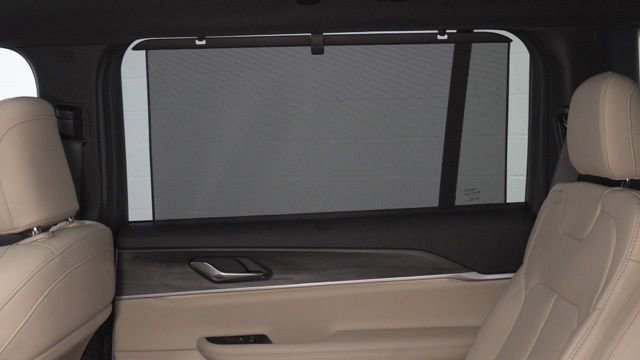 New 2025 Jeep Grand Cherokee L Limited w/ Luxury Tech Group II image 24