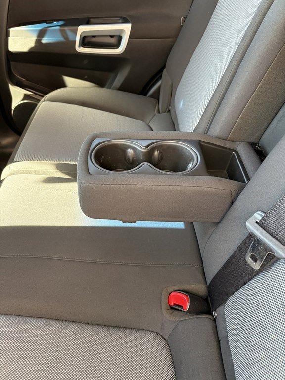 Used 2012 Chevrolet Captiva Sport LS image 20