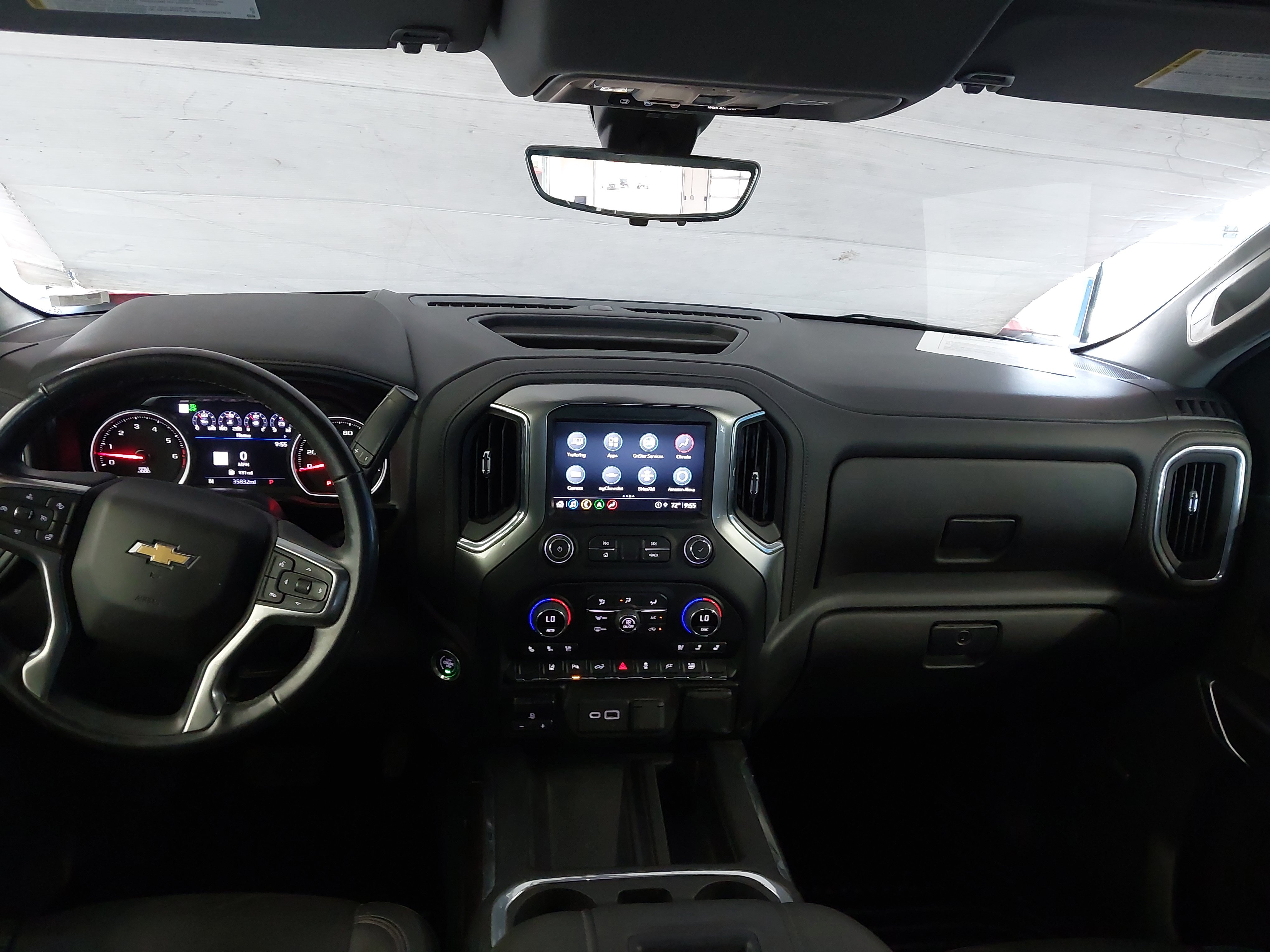 Used 2022 Chevrolet Silverado 2500 LTZ w/ LTZ Premium Package AWD/4WD image 5