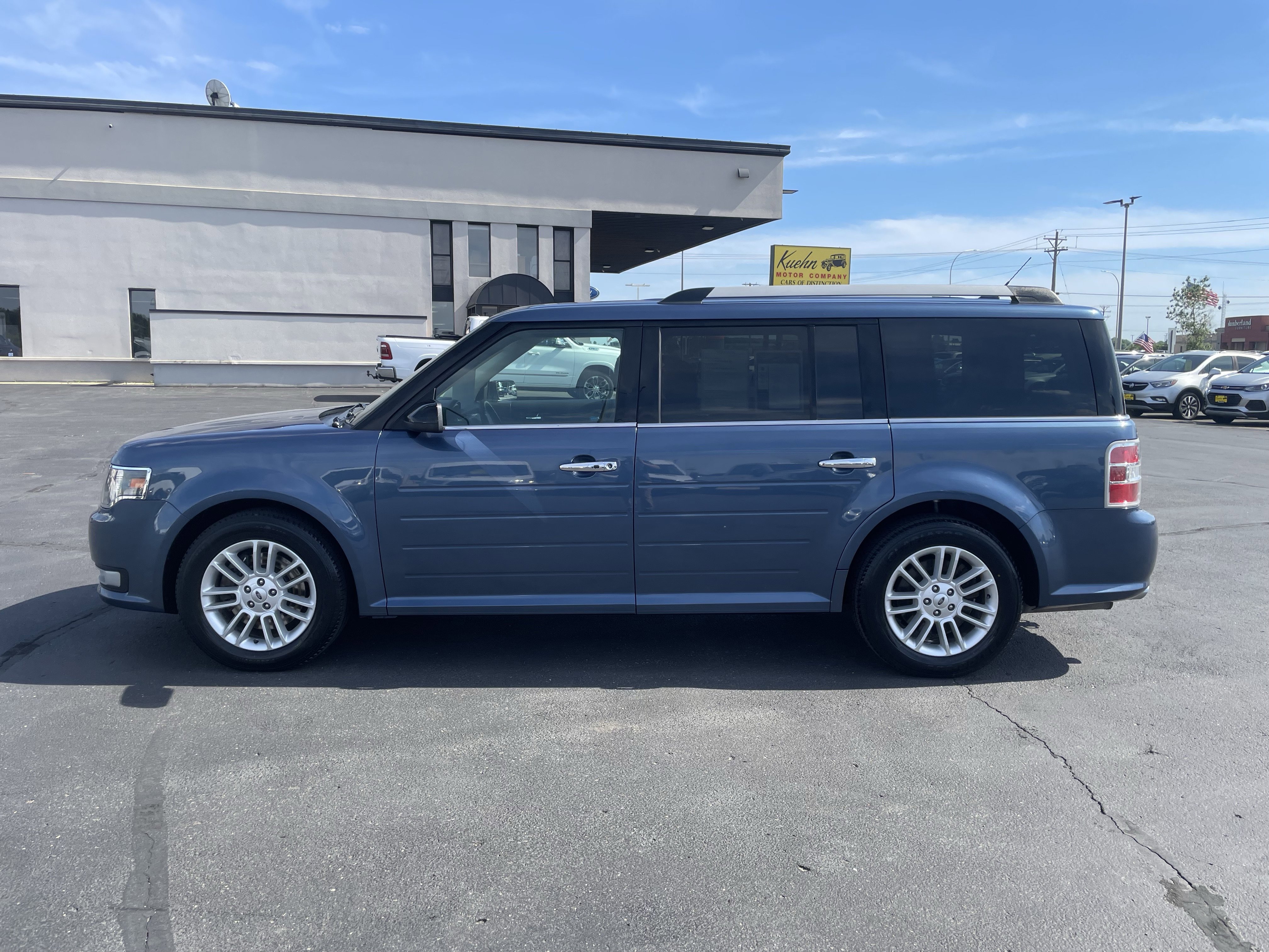 Used 2018 Ford Flex SEL w/ Equipment Group 202A AWD/4WD image 5
