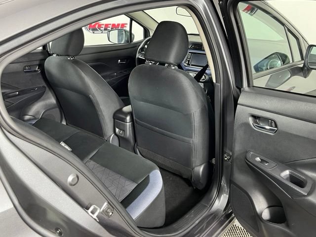 Used 2024 Nissan Versa SV FWD image 22