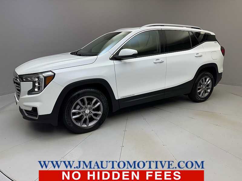 Used 2024 GMC Terrain SLT