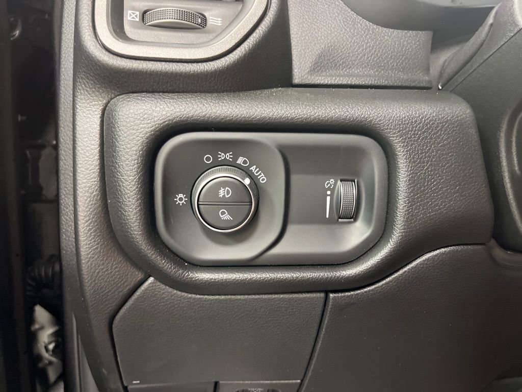 New 2025 RAM 2500 Tradesman image 19