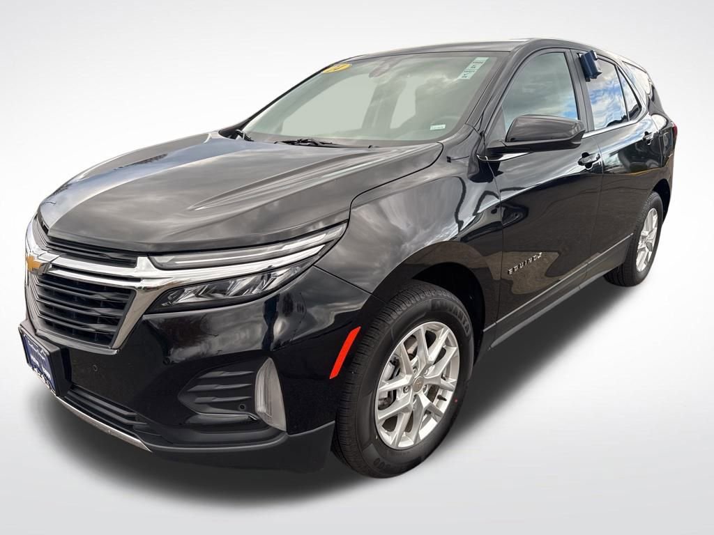 Used 2024 Chevrolet Equinox LT image 3