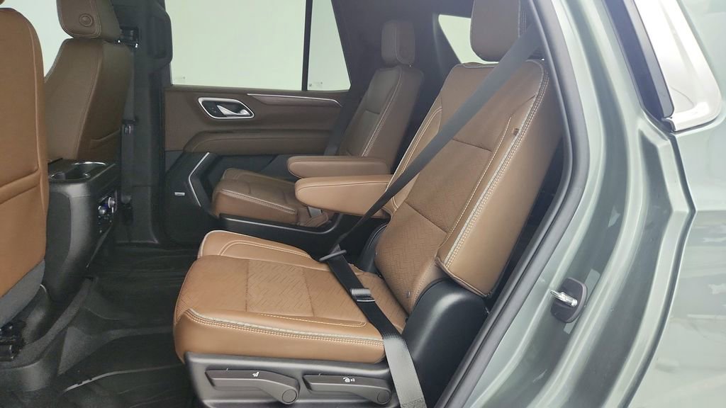 Certified 2023 Chevrolet Tahoe High Country AWD/4WD image 27
