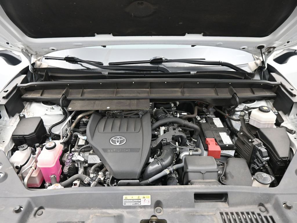 Used 2023 Toyota Highlander XLE AWD/4WD image 15