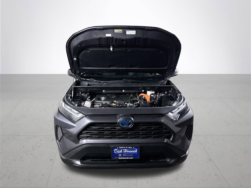 Used 2024 Toyota RAV4 LE AWD/4WD image 21