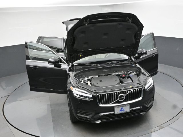 Used 2023 Volvo XC90 B6 Core w/ Protection Package Premier AWD/4WD image 47
