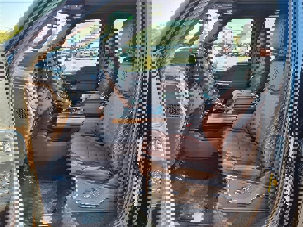 New 2025 Ford F150 King Ranch w/ FX4 Off-Road Package image 21