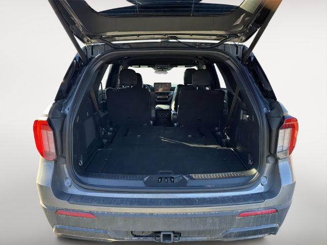 Used 2025 Ford Explorer ST-Line AWD/4WD image 20