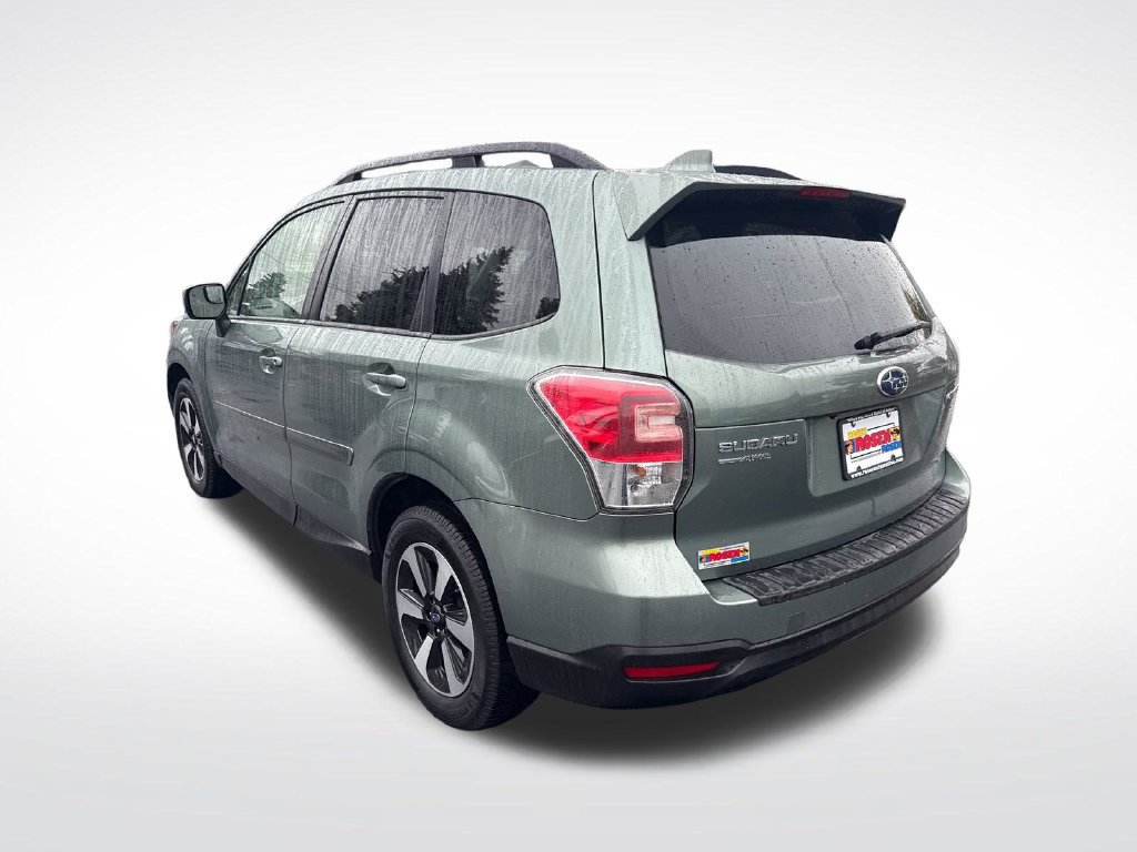 Used 2017 Subaru Forester 2.5i Premium w/ Popular Package #2A AWD/4WD image 3