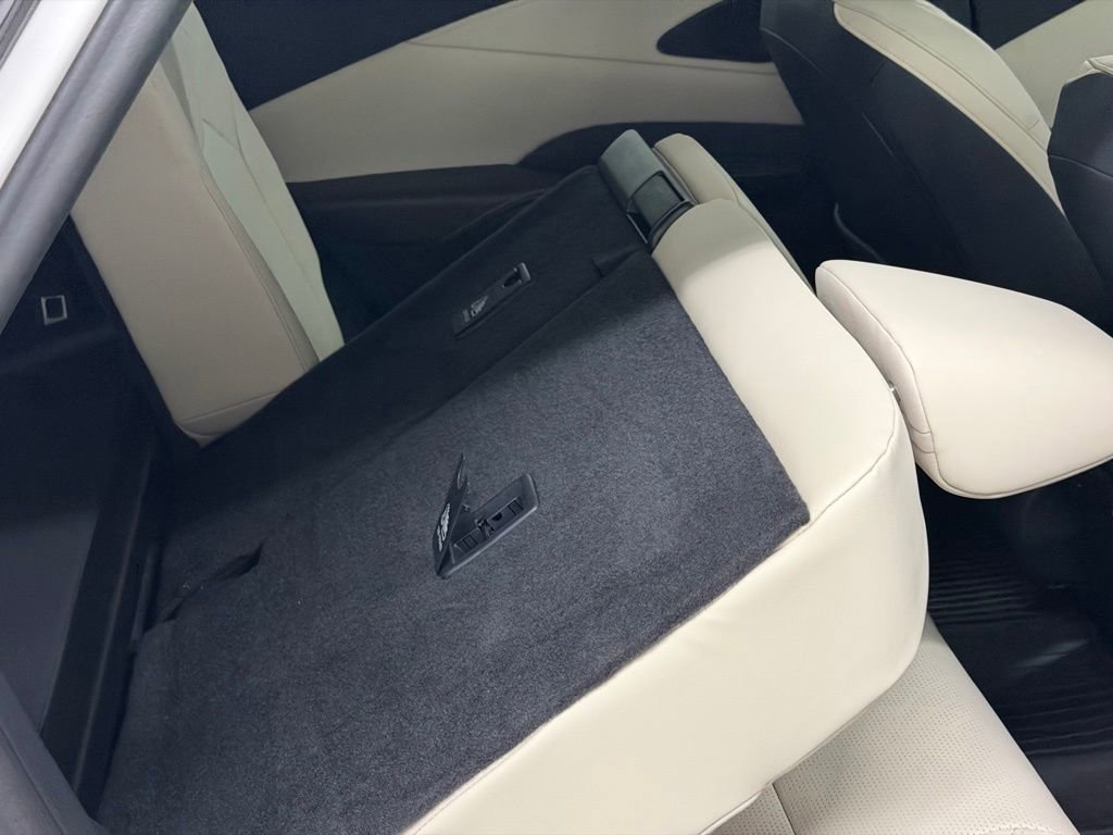 Used 2024 Lexus RX 350 AWD image 23