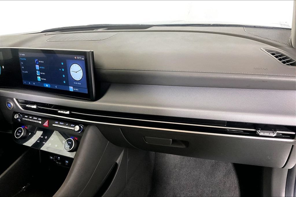 Used 2025 Hyundai Sonata SEL FWD image 11