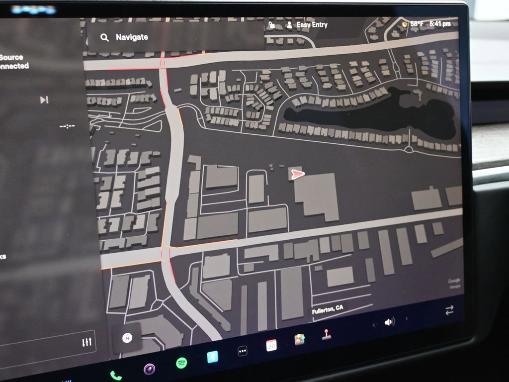 Used 2023 Tesla Model X image 12