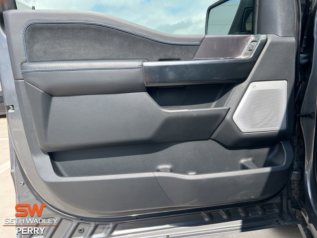 New 2025 Ford F150 Platinum w/ Equipment Group 702A High image 15