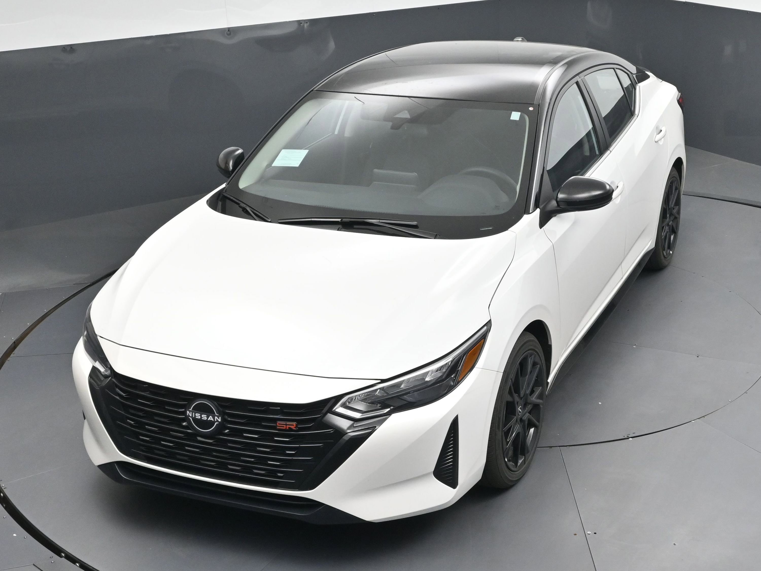 Certified 2025 Nissan Sentra SR w/ Midnight Edition image 29