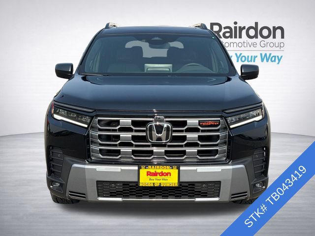 Used 2026 Honda Pilot TrailSport image 2