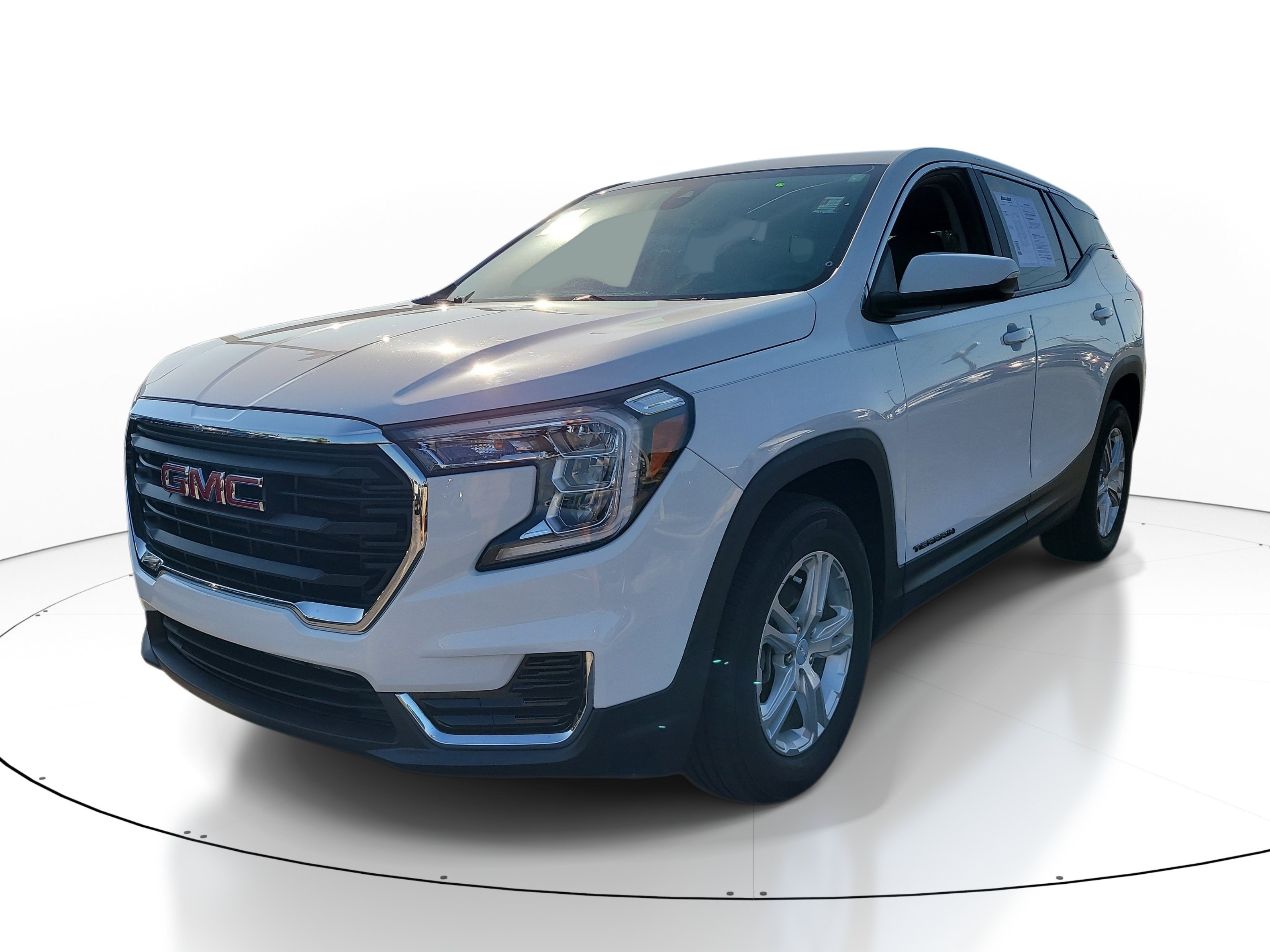 Used 2023 GMC Terrain SLE FWD image 3