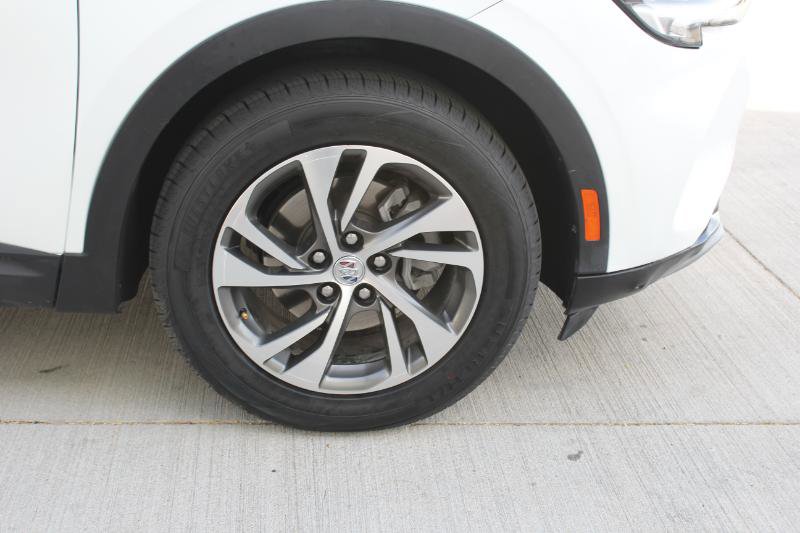 Used 2023 Buick Envision Essence image 47