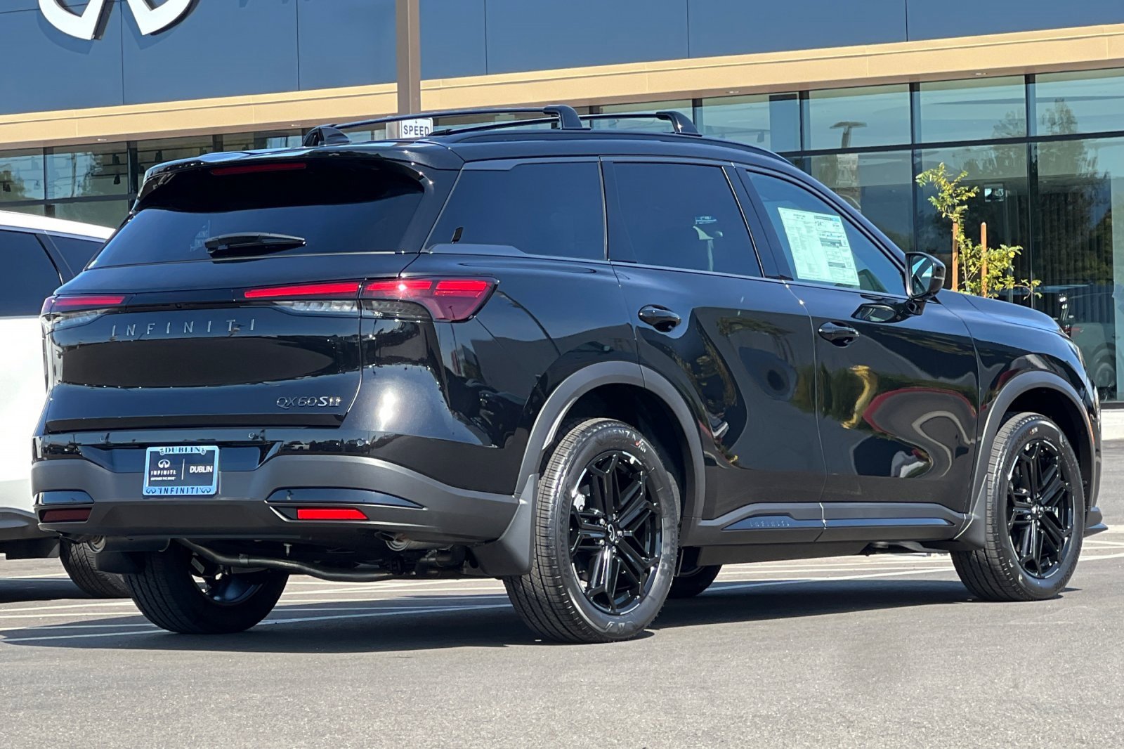 New 2026 INFINITI QX60 Sport w/ Dark Cargo Package image 5