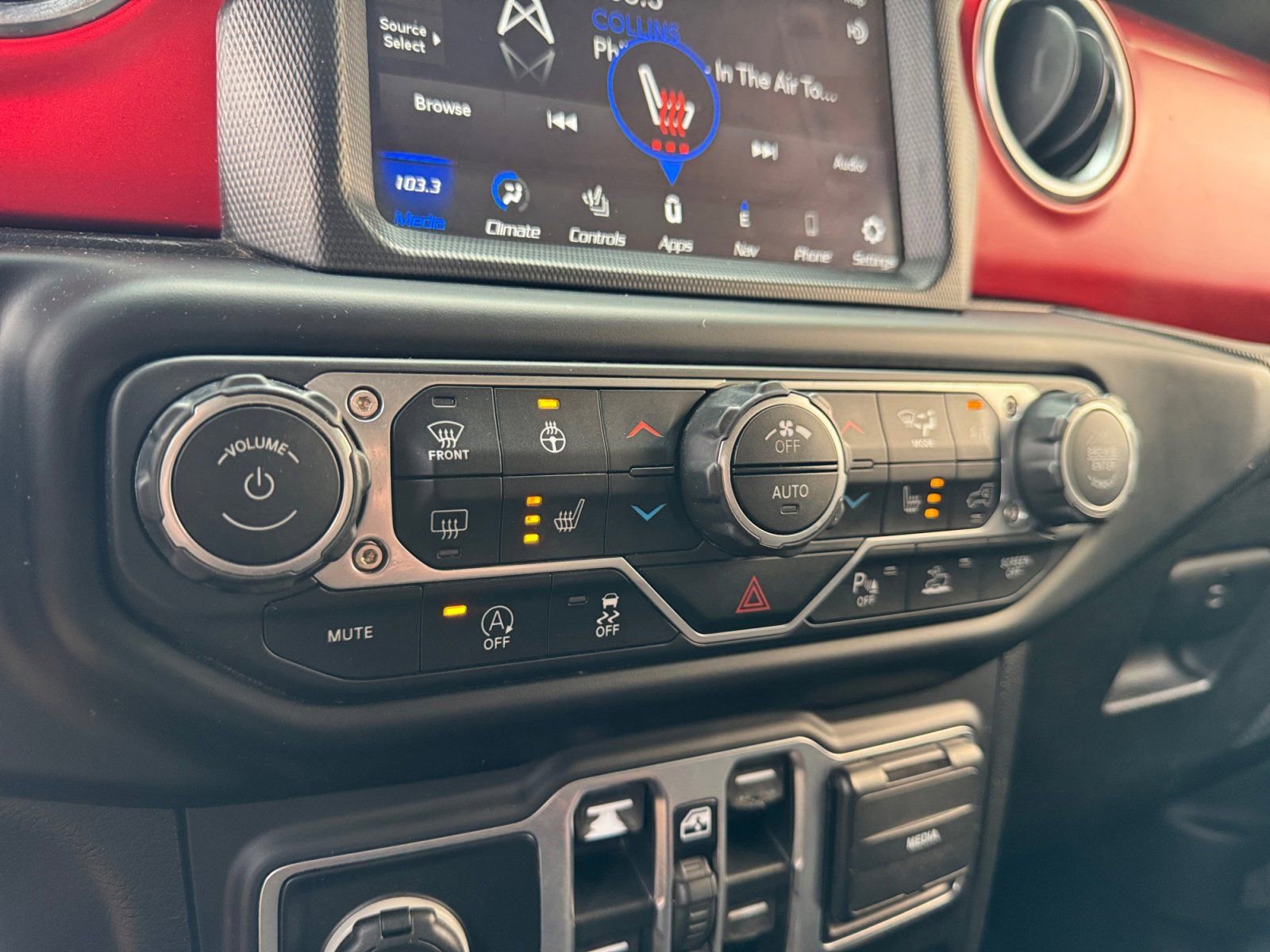 Used 2021 Jeep Wrangler Unlimited Rubicon image 14