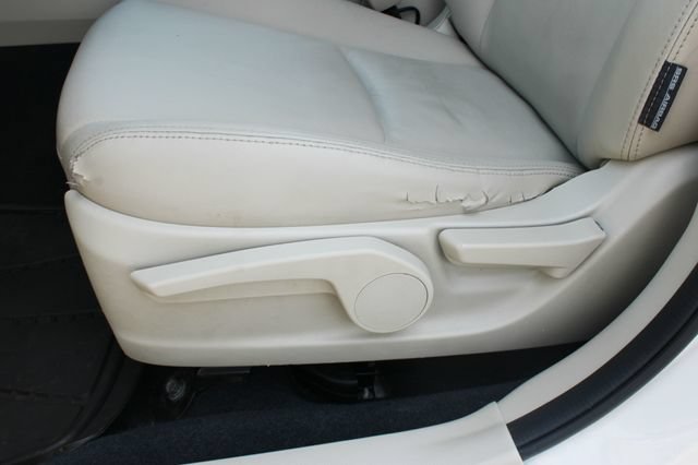 Used 2014 Subaru Crosstrek Touring AWD/4WD image 13