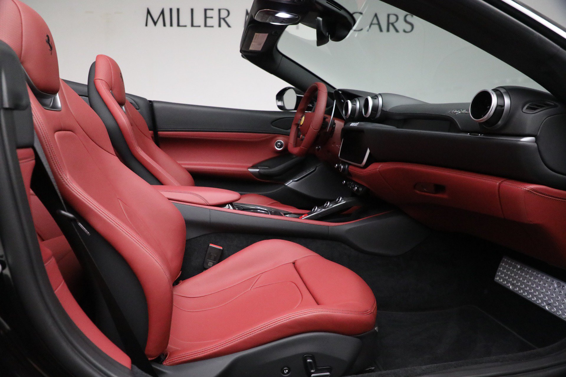Certified 2023 Ferrari Portofino M RWD image 24