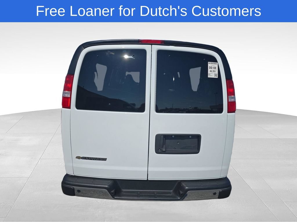 Used 2024 Chevrolet Express 3500 LT w/ LT Preferred Equipment Group RWD image 5
