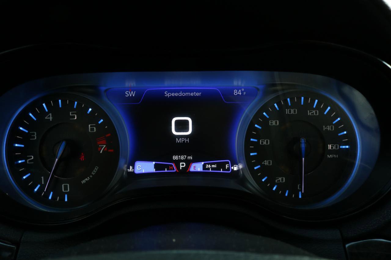Used 2021 Chrysler 300 Touring L w/ Popular Equipment Group AWD/4WD image 30