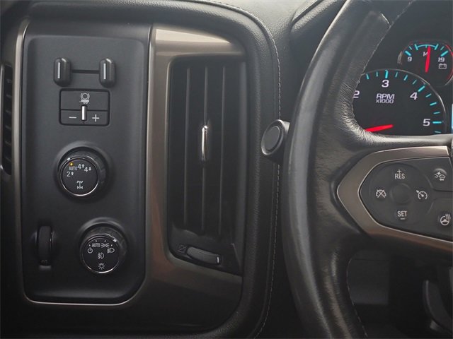 Used 2018 Chevrolet Silverado 1500 High Country image 25